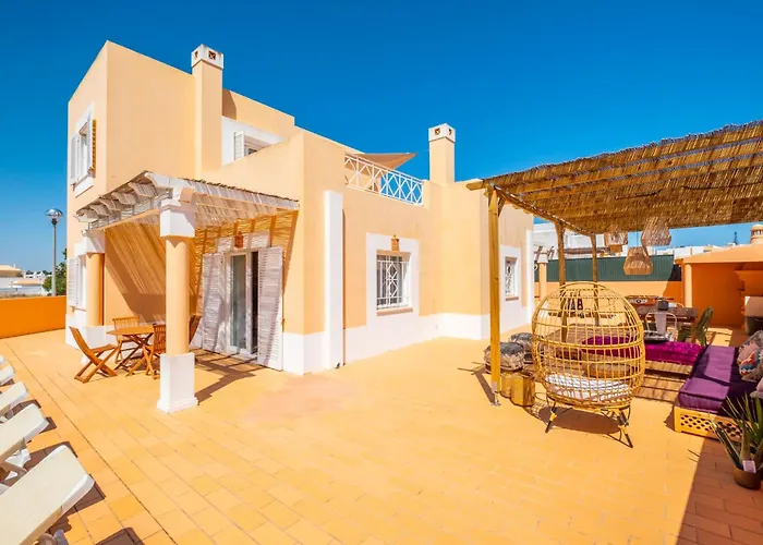 펜션 Habitate - Pool Fence & Heating Bars 알부페이라