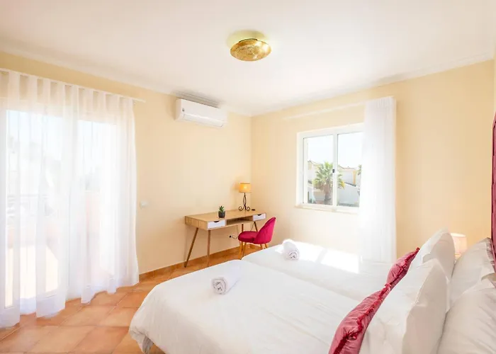 Habitate - Pool Fence & Heating Bars * 알부페이라