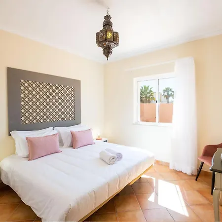Ferienhaus Habitate - Pool Fence & Heating Bars Albufeira