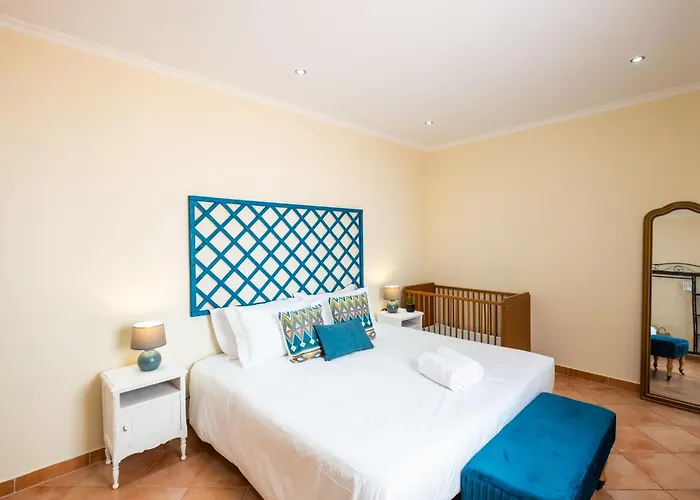 Habitate - Pool Fence & Heating Bars * Albufeira