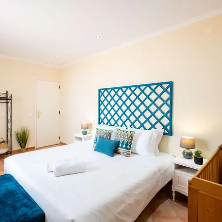 Сasa de vacaciones Habitate - Pool Fence & Heating Bars *