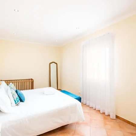 Habitate - Pool Fence & Heating Bars *